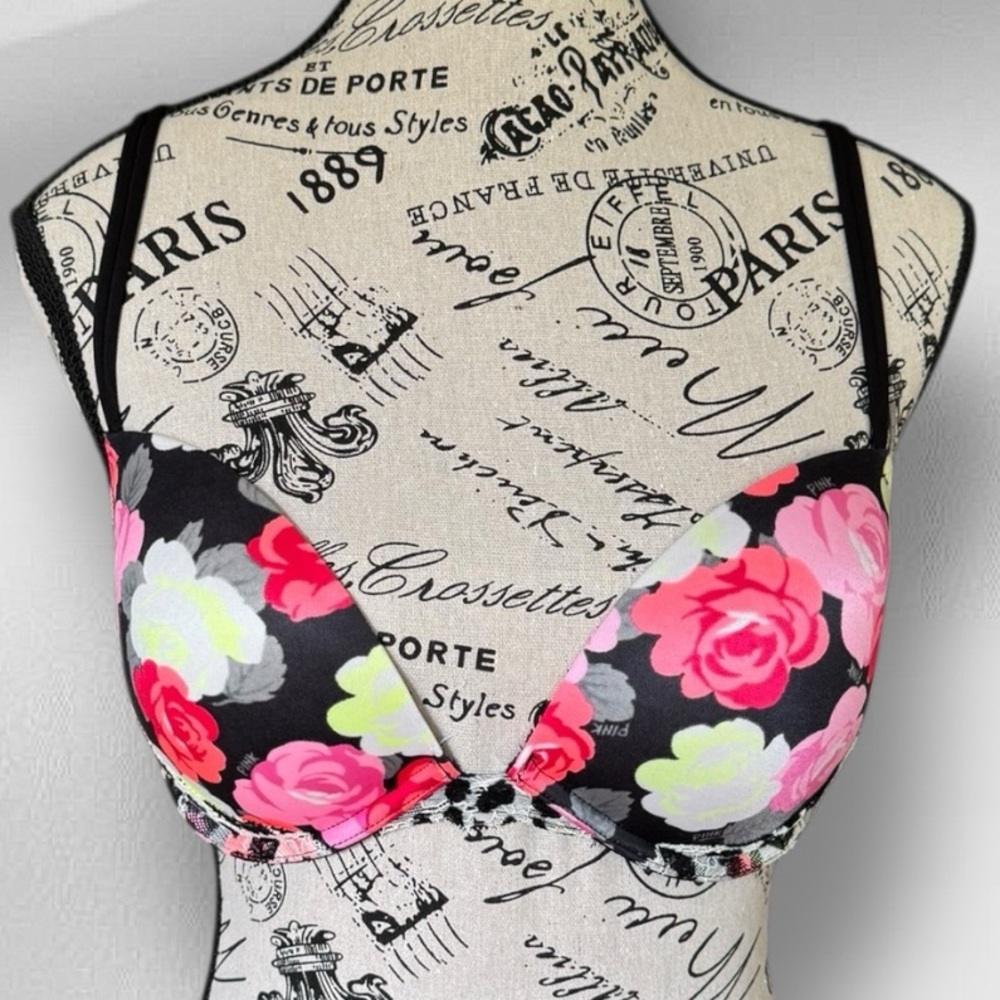 Pink by Victoria’s Secret Bra 34D